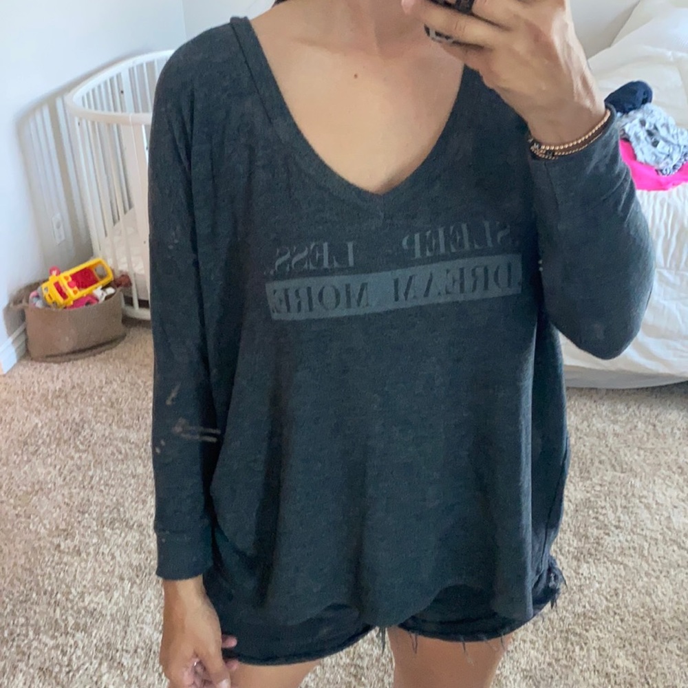 Good hyouman v-neck sweater
